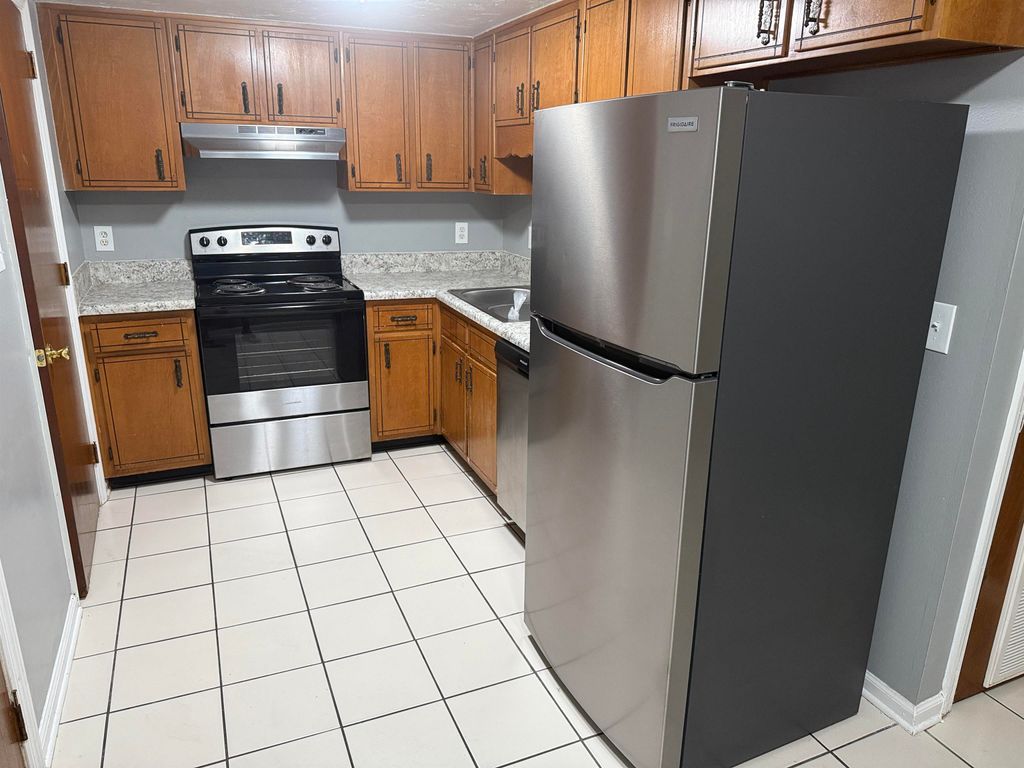 Photo of 1415 Pullen Road #E, Tallahassee, FL 32303 (MLS # 392014)