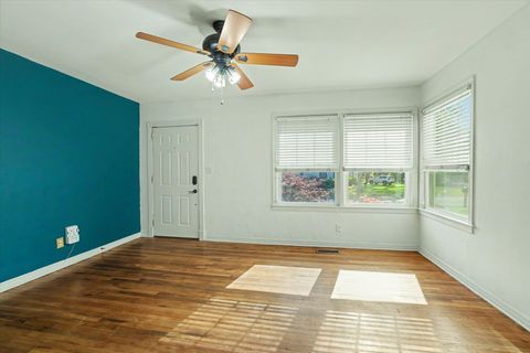Tiny photo for 1100 Hawthorne Street, Tallahassee, FL 32308 (MLS # 400213)