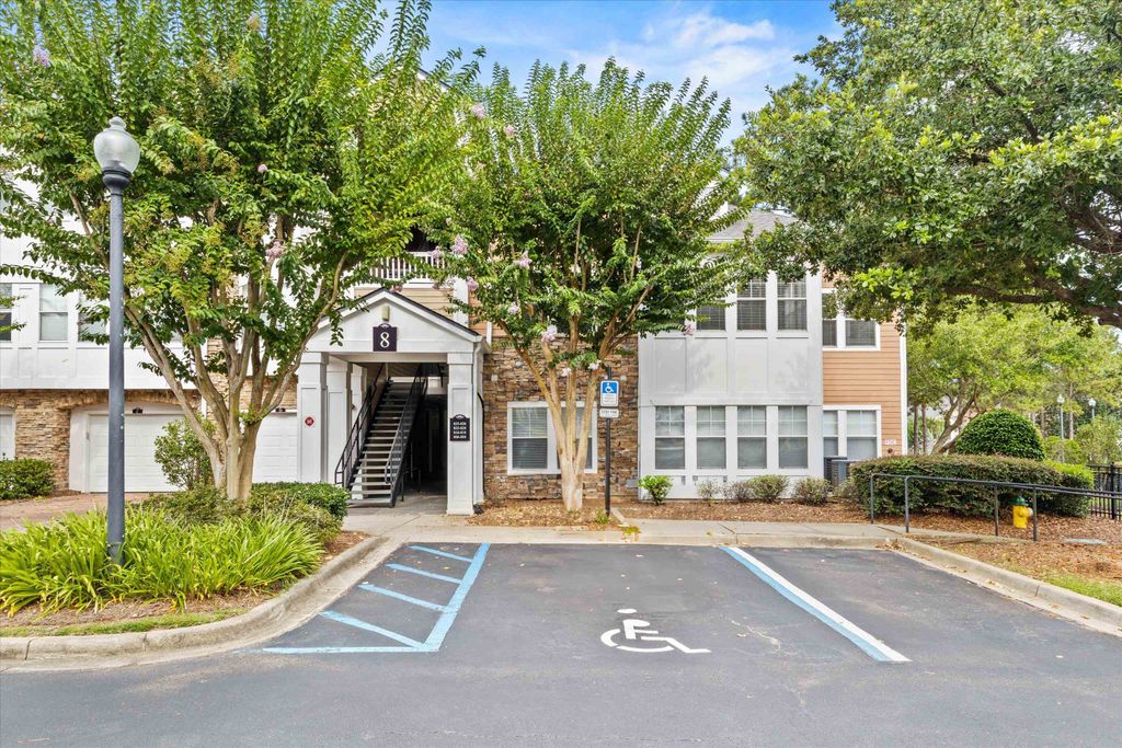 Photo of 2801 Chancellorsville Drive Drive, Tallahassee, FL 32312 (MLS # 388645)