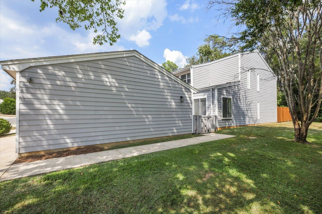 Photo of 2897 Blair Stone Court, Tallahassee, FL 32301 (MLS # 391049)