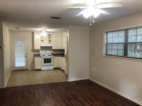 Tiny photo for 4110 Brewster Road #A, Tallahassee, FL 32308 (MLS # 396802)
