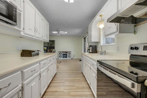 Tiny photo for 5616 Mossy Top Way, Tallahassee, FL 32303 (MLS # 402664)