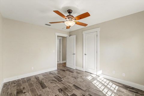 Tiny photo for 3900 W Shamrock, Tallahassee, FL 32309 (MLS # 396448)