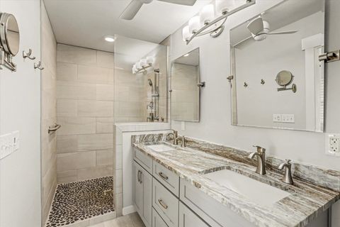 Tiny photo for 3900 W Shamrock, Tallahassee, FL 32309 (MLS # 396448)