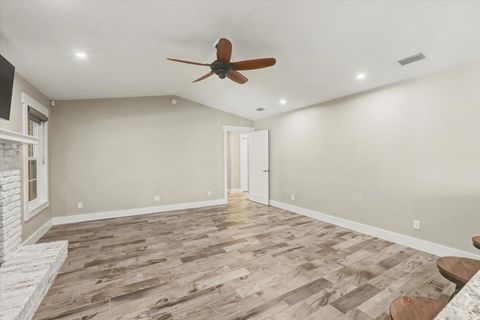 Tiny photo for 3900 W Shamrock, Tallahassee, FL 32309 (MLS # 396448)