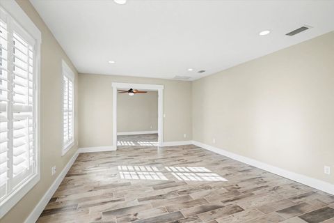 Tiny photo for 3900 W Shamrock, Tallahassee, FL 32309 (MLS # 396448)