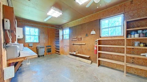 Tiny photo for 300 Betty Street, Other Georgia, GA 31792 (MLS # 401899)