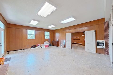 Tiny photo for 300 Betty Street, Other Georgia, GA 31792 (MLS # 401899)