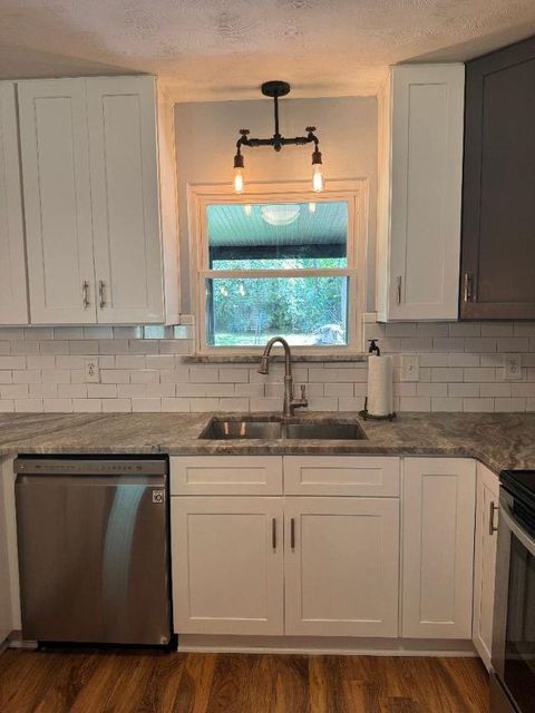 Tiny photo for 1859 Hopkins Drive, Tallahassee, FL 32303 (MLS # 396696)