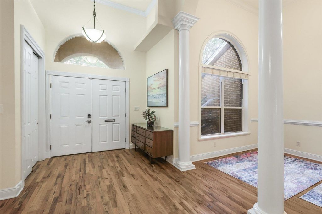 Photo of 1821 Woodgate Way, Tallahassee, FL 32308 (MLS # 392743)