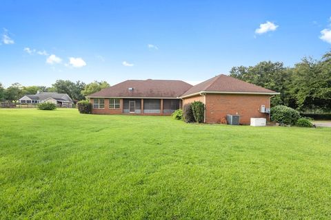 Tiny photo for 9249 Oakfair Drive, Tallahassee, FL 32317 (MLS # 389358)