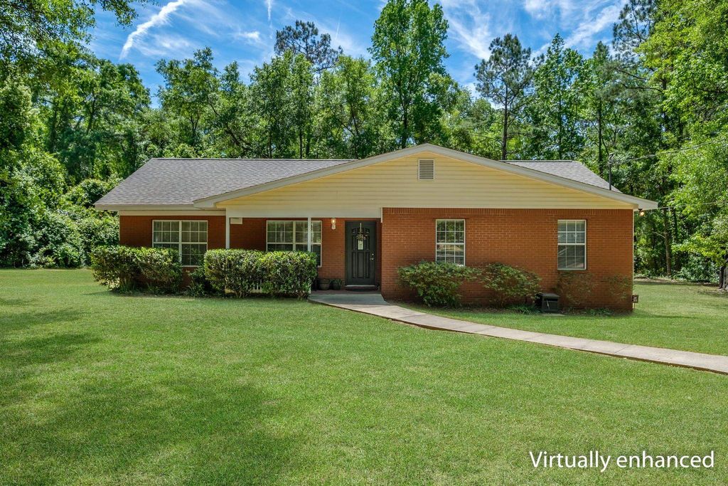Photo of 9180 Stoney Pointe Court, Tallahassee, FL 32309 (MLS # 398611)