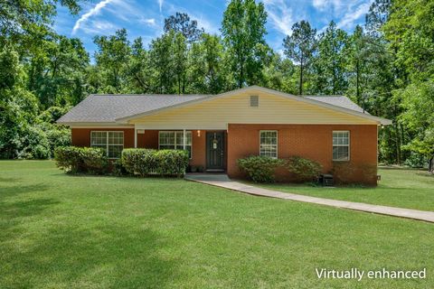 Photo of 9180 Stoney Pointe Court, Tallahassee, FL 32309 (MLS # 398611)