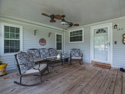 Tiny photo for 1317 Tree Circle, Tallahassee, FL 32304 (MLS # 399957)