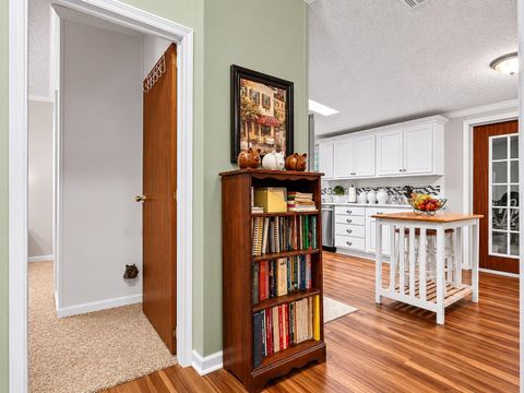 Tiny photo for 1317 Tree Circle, Tallahassee, FL 32304 (MLS # 399957)