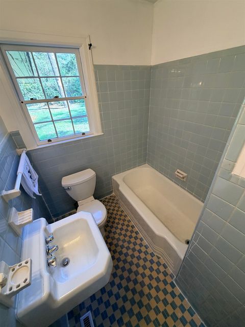 Tiny photo for 1024 Cherokee Drive, Tallahassee, FL 32301 (MLS # 397311)