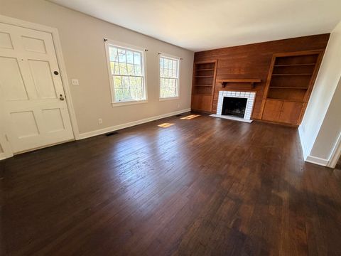 Tiny photo for 1024 Cherokee Drive, Tallahassee, FL 32301 (MLS # 397311)