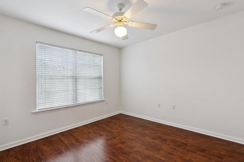 Tiny photo for 1320 Hendrix Rd Rd #307, Tallahassee, FL 32301 (MLS # 389368)