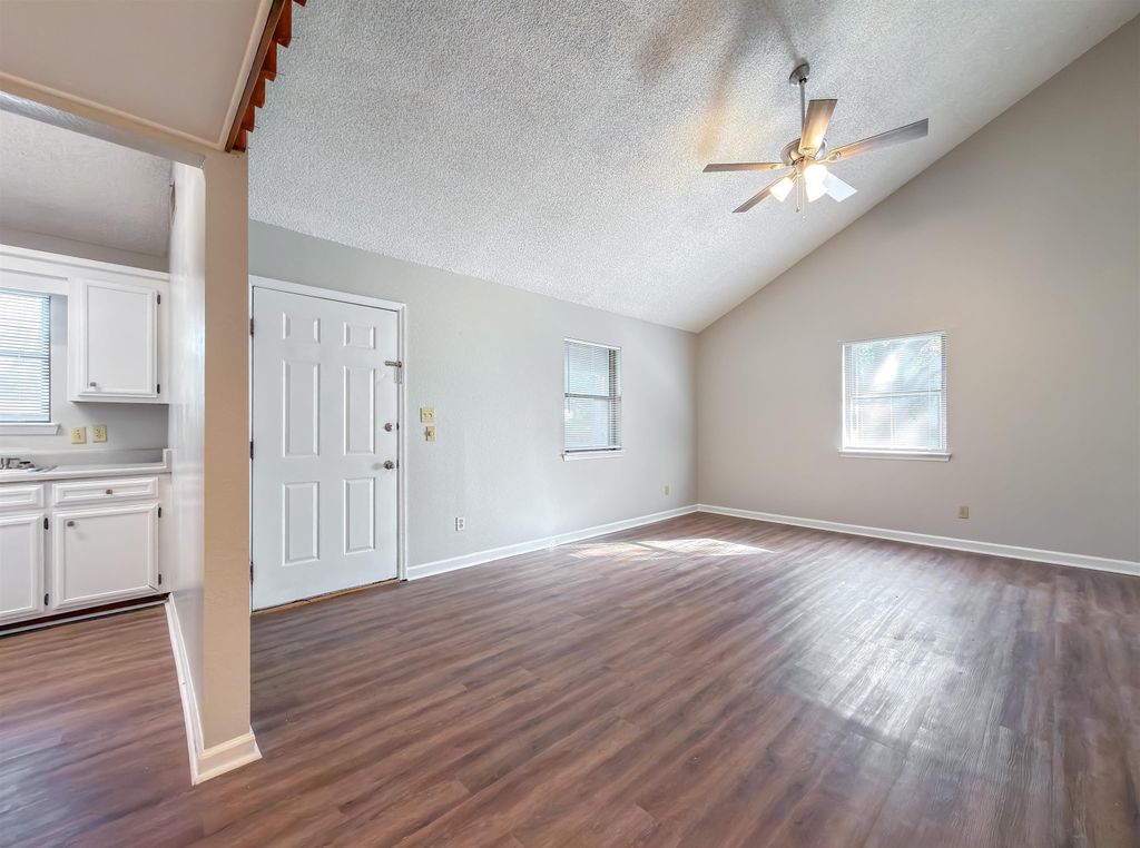 Photo of 1556 Twin Lakes Circle, Tallahassee, FL 32311 (MLS # 392360)