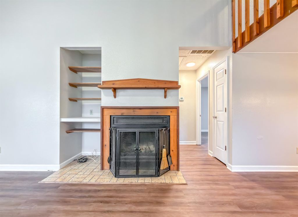 Photo of 1556 Twin Lakes Circle, Tallahassee, FL 32311 (MLS # 392360)