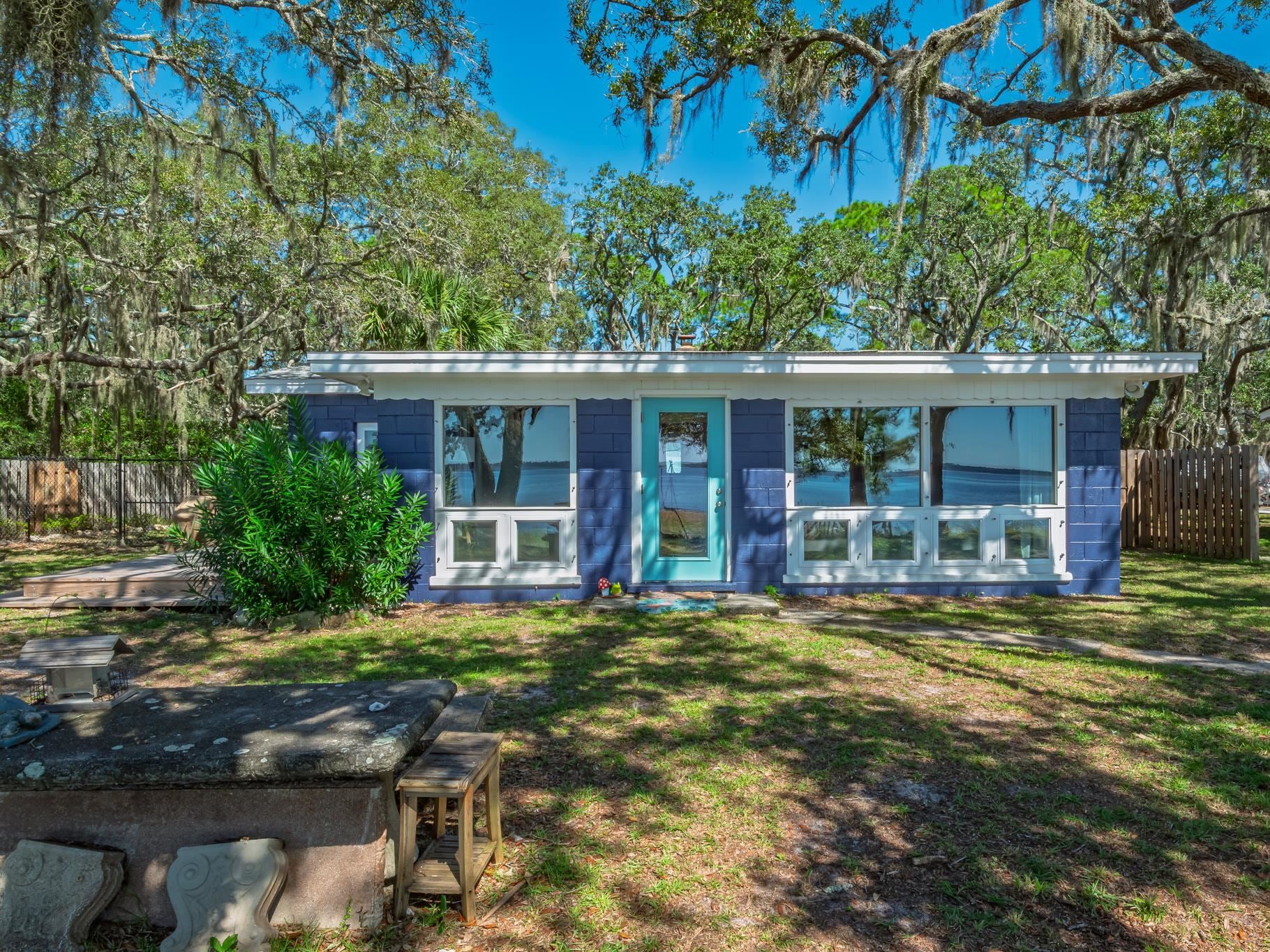 567 Mashes Sands Road