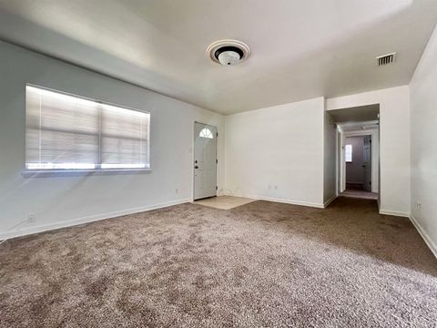 Tiny photo for 809 Briandav Street, Tallahassee, FL 32305 (MLS # 397691)