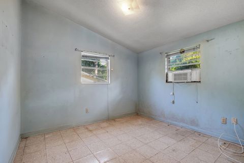 Tiny photo for 709 Gladiola Terrace, Tallahassee, FL 32303 (MLS # 401712)