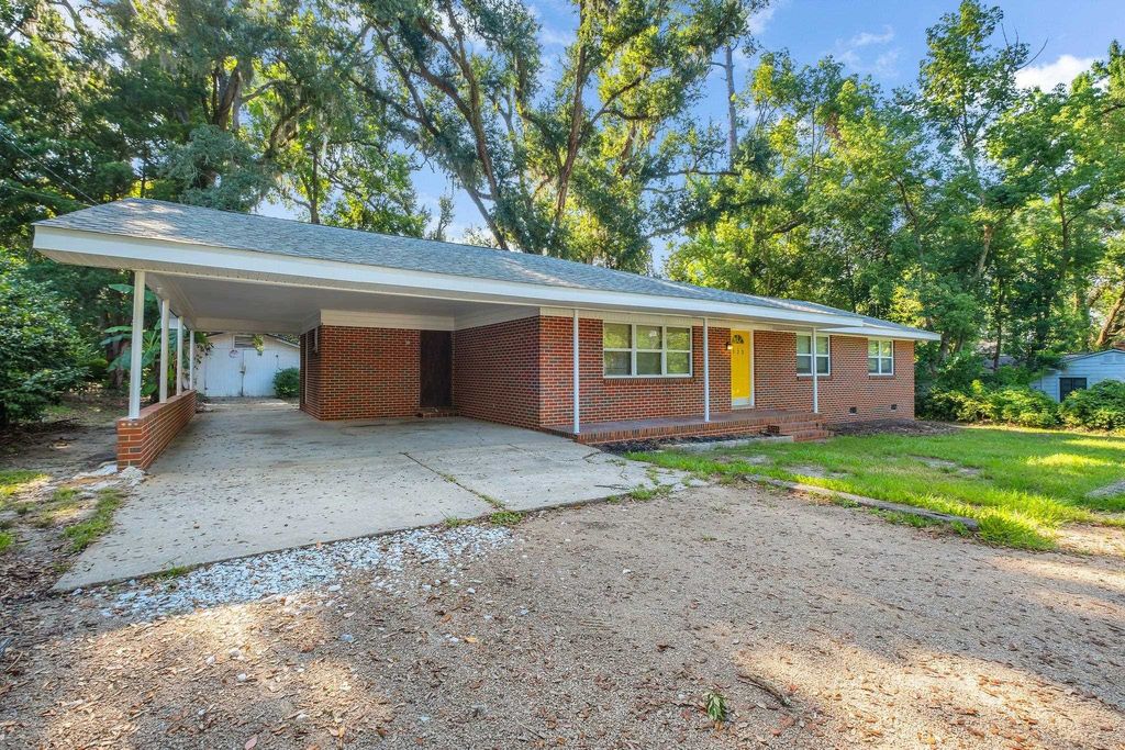 Photo of 123 Columbia Drive, Tallahassee, FL 32304 (MLS # 400207)