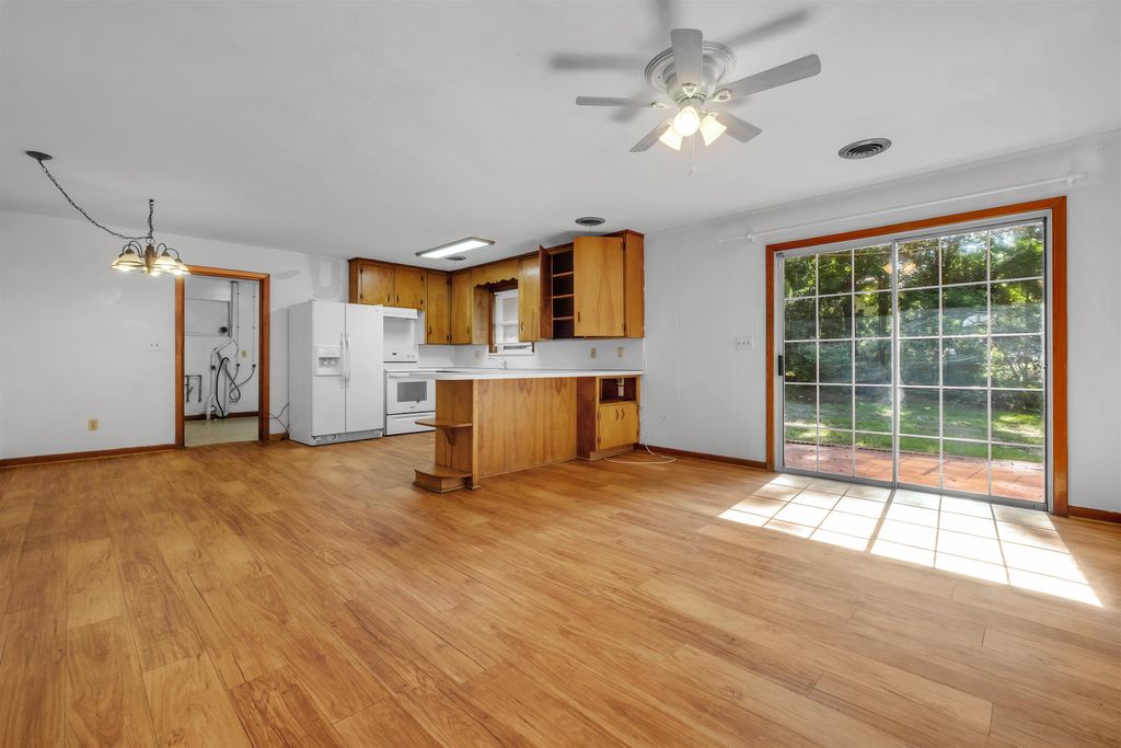 Photo of 123 Columbia Drive, Tallahassee, FL 32304 (MLS # 400207)