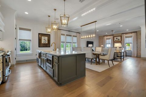 Tiny photo for 3012 Gentilly Street, Tallahassee, FL 32312 (MLS # 397045)