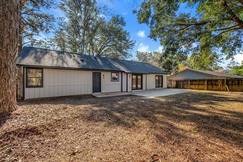 Tiny photo for 2612 BRENTSHIRE Drive, Tallahassee, FL 32303 (MLS # 394077)