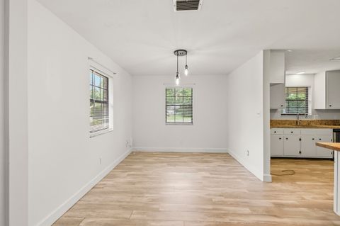 Tiny photo for 1313 Lansdowne Road, Tallahassee, FL 32317 (MLS # 391653)