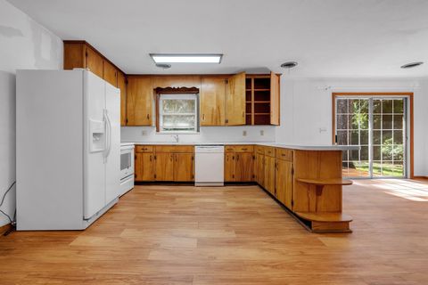 Tiny photo for 123 Columbia Drive, Tallahassee, FL 32304 (MLS # 388160)