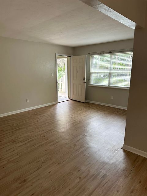 Tiny photo for 520 E Call Street #1, Tallahassee, FL 32301 (MLS # 399381)