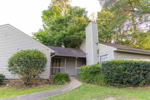 Tiny photo for 2201 Hartsfield Road #B, Tallahassee, FL 32303 (MLS # 390820)