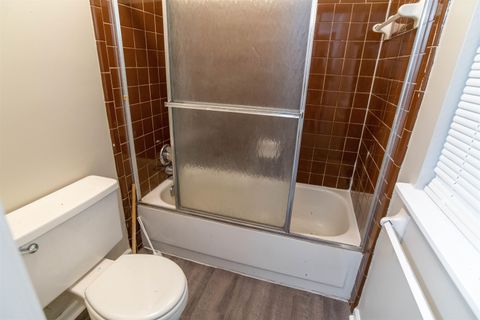 Tiny photo for 2201 Hartsfield Road #B, Tallahassee, FL 32303 (MLS # 390820)