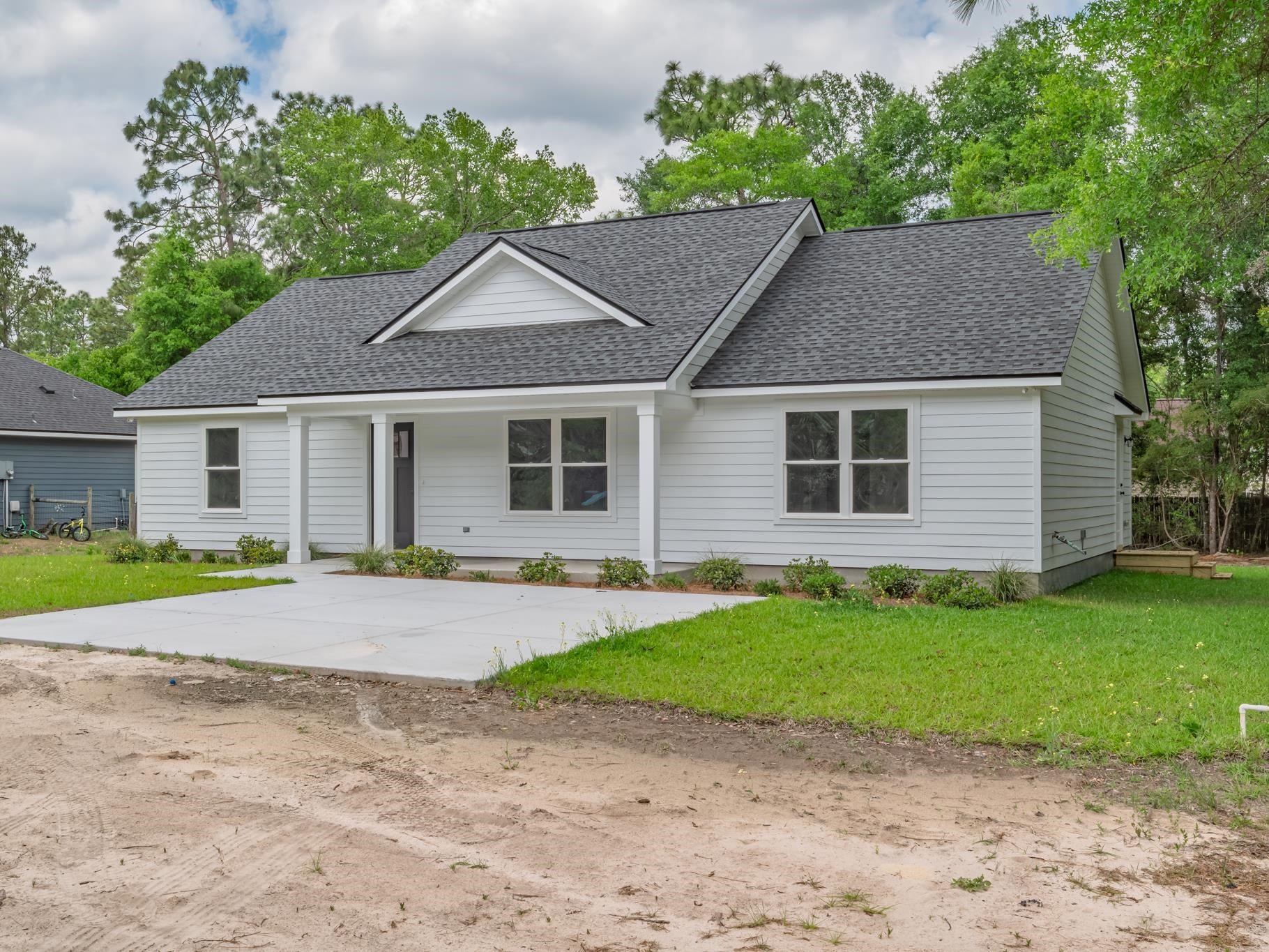 125 Eastgate Way