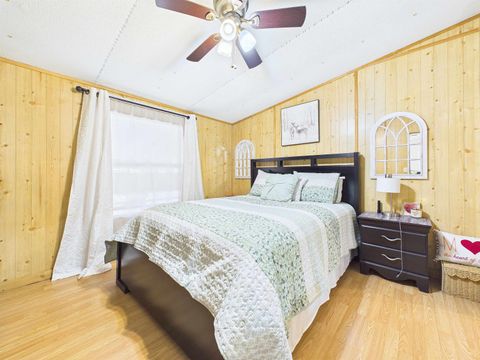 Tiny photo for 2692 Foley Cutoff Road, Perry, FL 32348 (MLS # 399059)