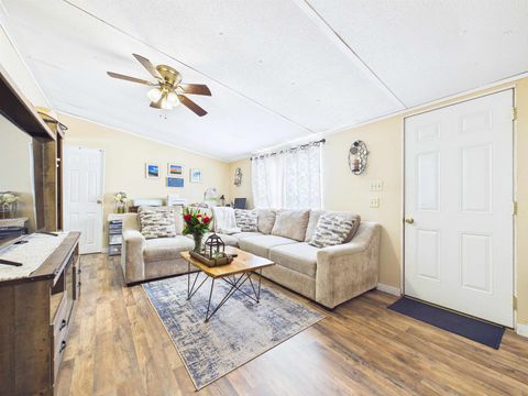 Tiny photo for 2692 Foley Cutoff Road, Perry, FL 32348 (MLS # 399059)