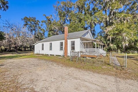 A home in Crawfordville