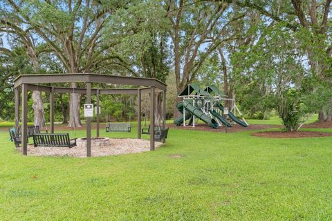 Tiny photo for 5631 Fletcher Oaks Drive, Tallahassee, FL 32317 (MLS # 386927)