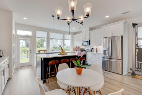 Tiny photo for 5631 Fletcher Oaks Drive, Tallahassee, FL 32317 (MLS # 386927)