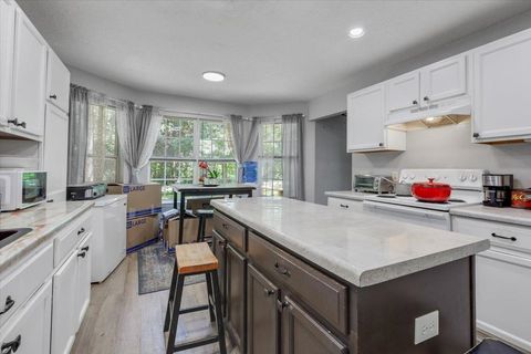 Tiny photo for 10480 Elgin Lane, Tallahassee, FL 32305 (MLS # 388601)