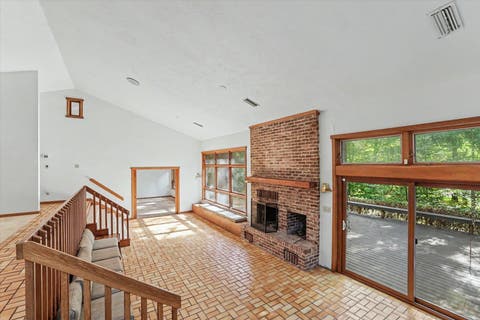 Tiny photo for 3101 Livingston Road, Tallahassee, FL 32303 (MLS # 400736)