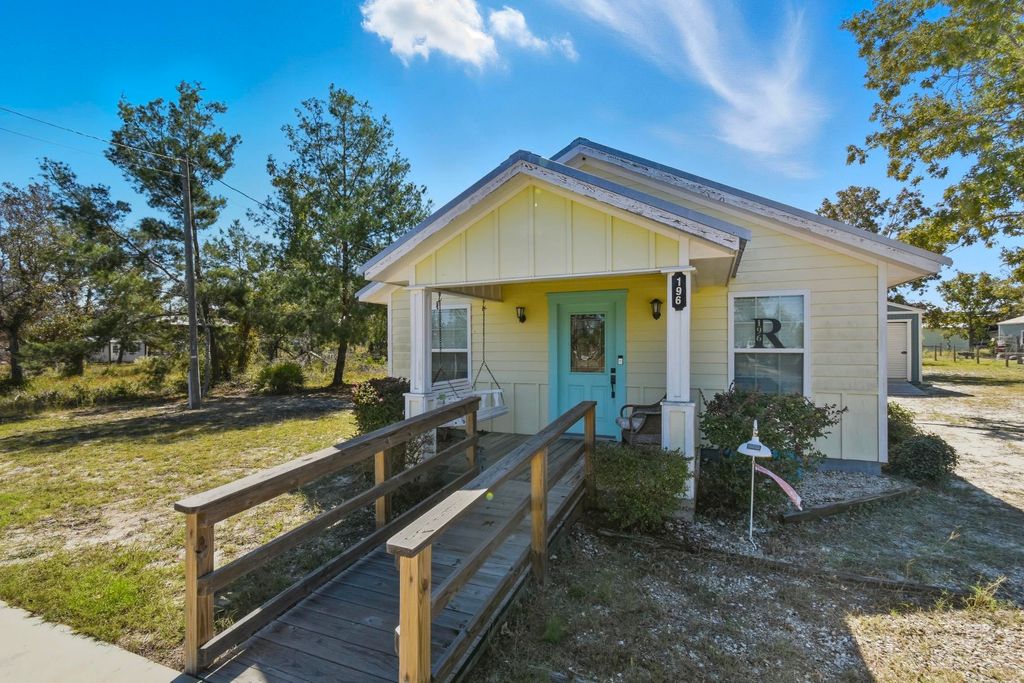 Photo of 196 Leslie Lane, Perry, FL 32348 (MLS # 392444)