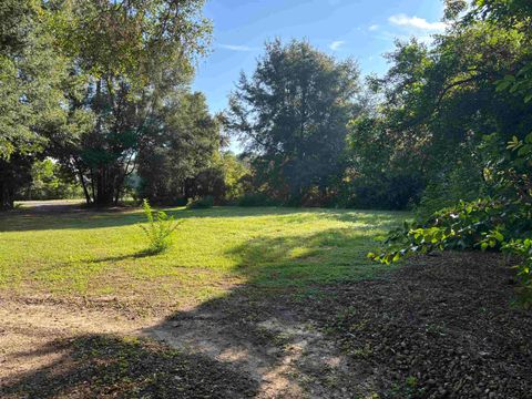 Tiny photo for 0 Crawfordville Road, Tallahassee, FL 32305 (MLS # 390282)