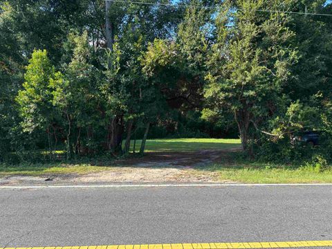 Tiny photo for 0 Crawfordville Road, Tallahassee, FL 32305 (MLS # 390282)