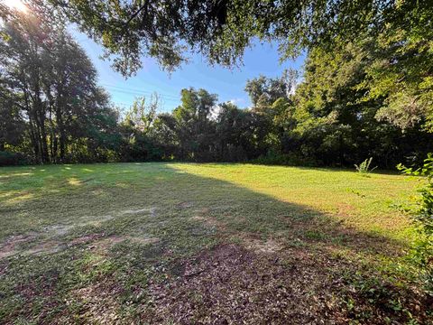 Tiny photo for 0 Crawfordville Road, Tallahassee, FL 32305 (MLS # 390282)