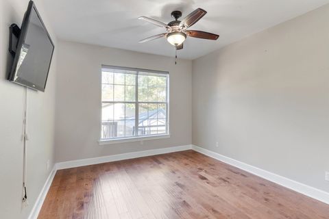 Tiny photo for 2012 Windsor Oaks Court, Tallahassee, FL 32308 (MLS # 393589)