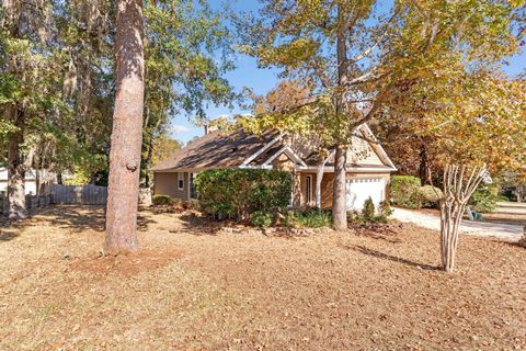Tiny photo for 2012 Windsor Oaks Court, Tallahassee, FL 32308 (MLS # 393589)